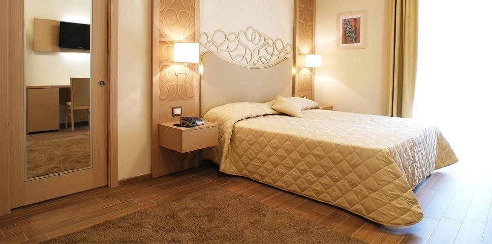 Hotel Duchessa Della Sila San Giovanni in Fiore Extérieur photo