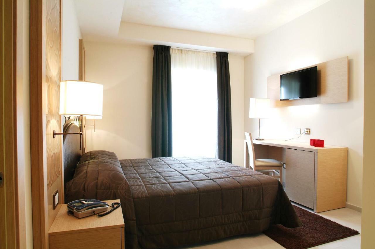 Hotel Duchessa Della Sila San Giovanni in Fiore Extérieur photo